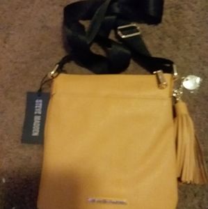 Brand new mustard yellow steve maddencrossbody bag